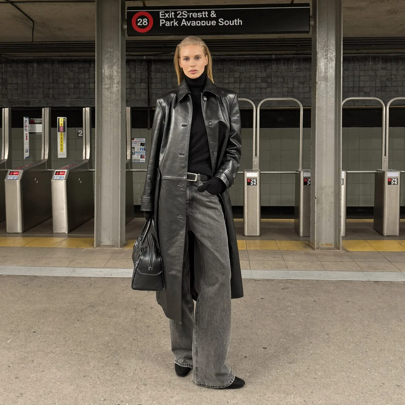 Woman wearing Buneri oversized leather jacket style 15