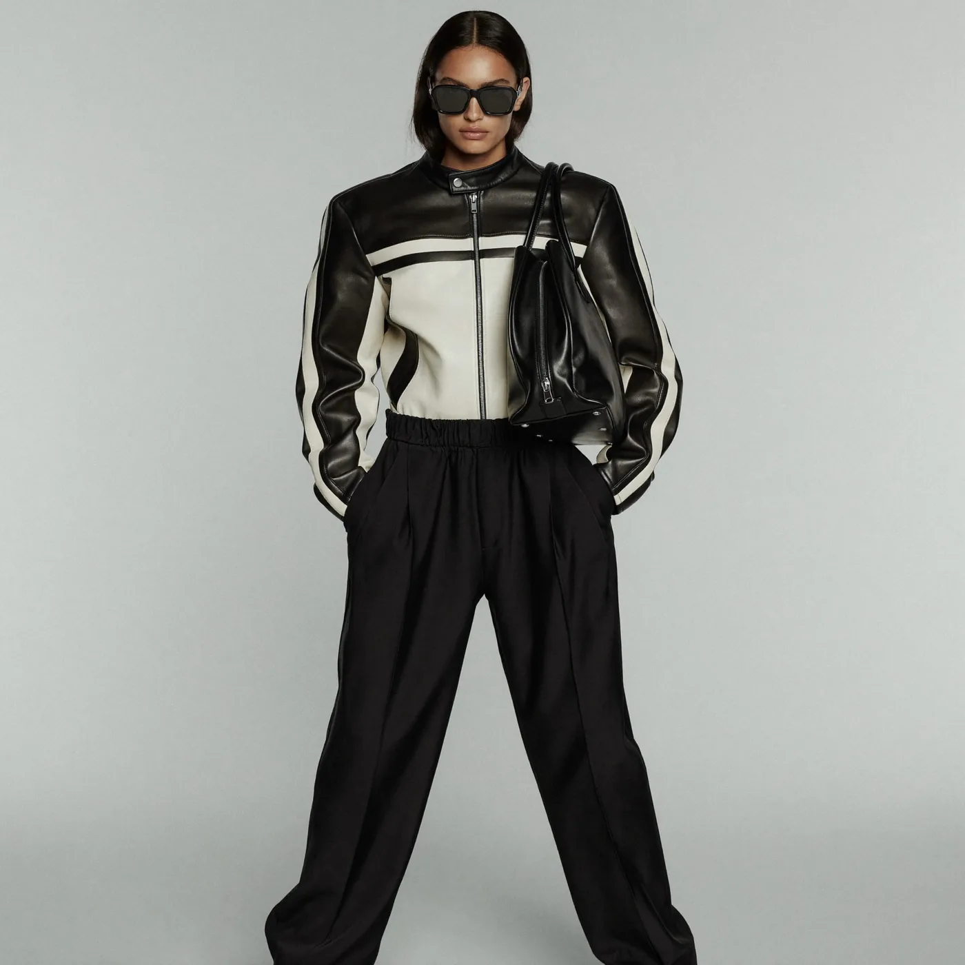 Woman wearing Buneri veste en cuir style automne 16