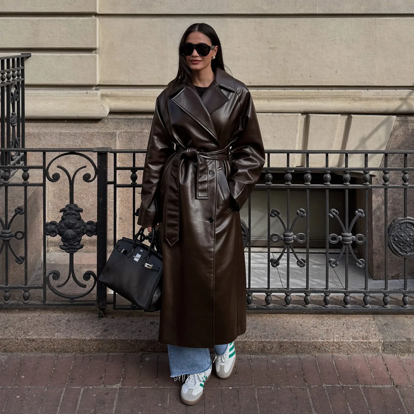Woman wearing Buneri biker noi borkabat divat 14