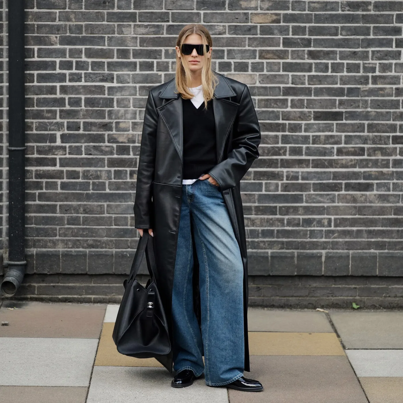 Woman wearing Buneri biker jacket damska styl 9