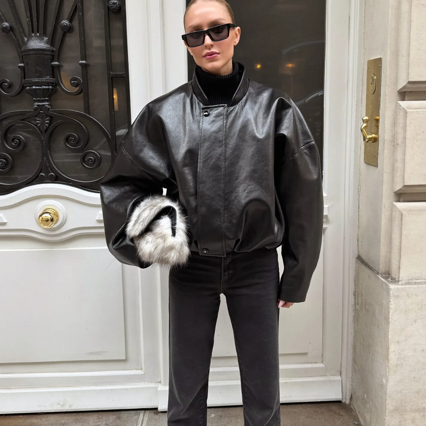 Woman wearing Buneri ramoneska damska outfit 2